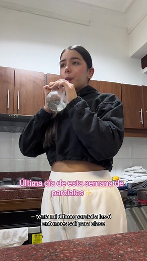 Fridayyy porfinnn #vlog #studentlife #vlogger #adayinmylife #dailyvlog #onthisday