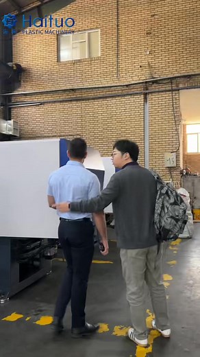 80K views · 1.1K reactions | #plasticmoldingmachine #plasticmolding | Kacey Haituo | Facebook