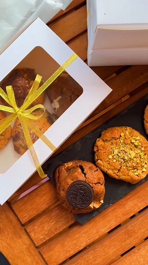 Ready for the holidays ? 🥰🎁 Say yummy below and I’ll teach you how to make these 🔥 | Alla's Yummy Food