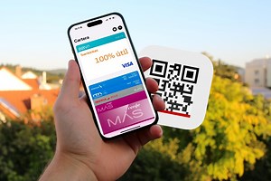 Apple Wallet: cómo integrar cualquier QR en la app Cartera aunque no esté disponible de forma nativa