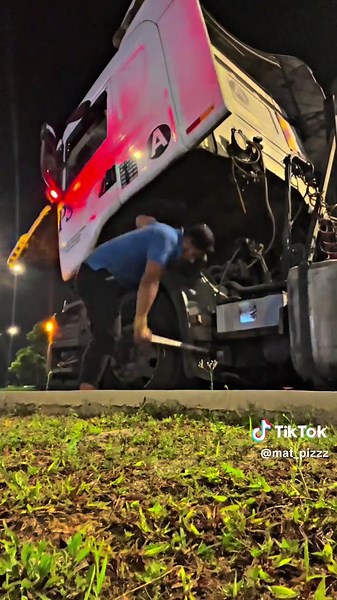 Mcm nak patah tangan jeck kepala tinggi