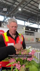 169K views | Whose bouquet looks the best?  Sharnelle and Bob visited the National Flower Centre in Epping with six lucky guests learning how to arrange flower bouquets. Tune in to Breakfast with Sharnelle and Bob on 774 ABC Radio Melbourne or on the ABC listen app. | ABC Melbourne | Facebook