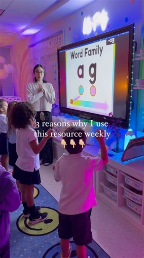 Three reasons I use these slides daily:👇🏼 1️⃣ Zero prep—5 minutes of quick segmenting and blending 2️⃣ High engagement—movement-based, keeps students focused 3️⃣ Guaranteed success—my students consistently ace their spelling tests 💪🏼🚀 When students see content daily in a fun, active way, it STICKS. They don’t just learn—they master Word Families. Comment “Word Family” to get the FREE demo tutorial of me teaching with these slides this week, and grab the link! ⭐️ #wordfamily #kinder #kinderg