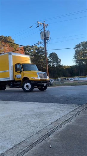 TN ➡️ VA | 4 drops 📦 within 5 -20 mile radius | $1400 for 525 miles | | $2.66 per mile | lift gate pallet jack driver assist Fuel⛽️: $250 Net 💰: $1,150 | Boxtruckbros