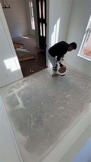 Floor Installation Process in a Residential Setting