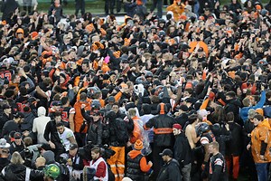 8 worst college football games for ejections, arrests in 2016