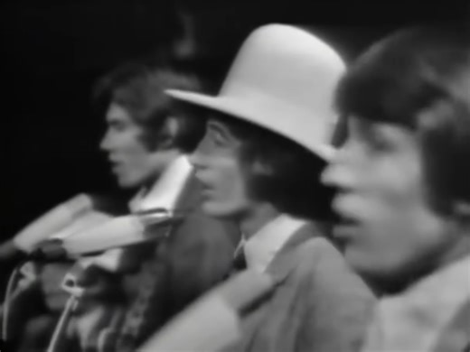 The Bee Gees 1967 - New York Mining Disaster 1941 ... 🎧 Watch full this song: https://goodies.oldiesclassic.org/the-bee-gees-1967-new-york-mining-disaster-1941?utm_source=facebook&utm_medium=preel&utm_campaign=oldiesbutgoodiesofalltime | Oldies But Goodies Of All Time