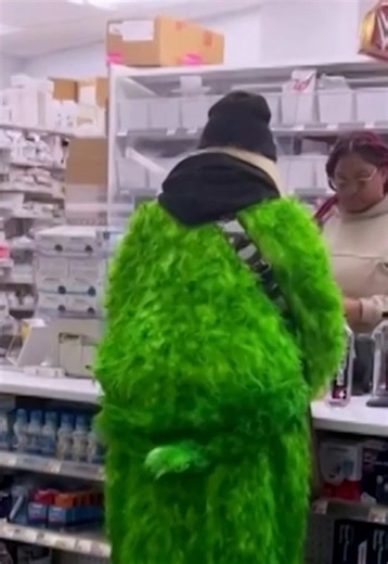 Ridiculousness (@ridiculousness) - Spring Cleaning Tips and Fun on Ridiculousness Tonight