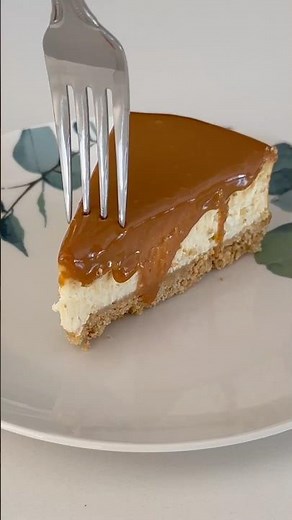 No-bake caramel cheesecake 🍰 #cheesecake #nobake #dessert #easydessert