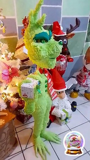 Piñata Del Grinch Con Regalito