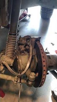 Correct Lubrication for closed knuckle Dana 44, 25, 27 Front Axle