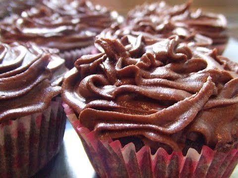 How to make a delicious Chocolate Frosting