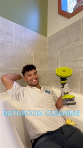 603K views · 9.2K reactions | AMAZING bathroom cleaning secrets for my new bathroom cleaning secret seriesComment “bathroom cleaning” for part 3什#cleaning #cleaninghacks #bathroomcleaning #deepcleaning | Edge Cleaning Service | Facebook