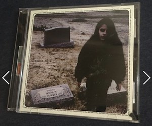 Crystal Castles - Crystal Castles (II)