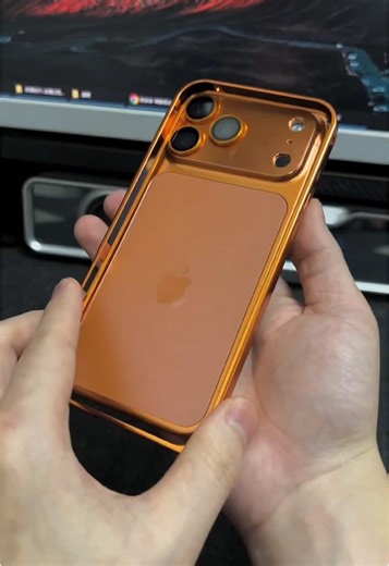 Beautiful gold 💎 iphone #phone#phonecasebusiness #iphone11#iphone11promax🔥 #iphone11promax #iphone12 #iphone12mini#iphone12pro #phone12promax#iphone13 #iphone13procase #iphone13promaxcase #iphone14procase #phone14promaxcase #popular #populares #practical #iphone15promaxcase #iphone16series #iphone17