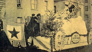 Pro-Palestinian protesters disrupt Macy's Thanksgiving Day Parade