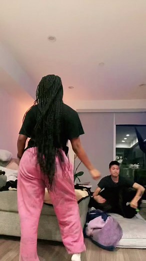 A Peek Into Hakim Lee's Typical Family Vibes