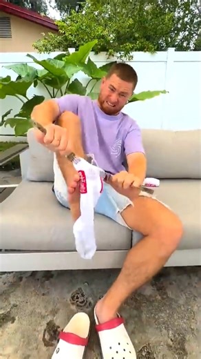 Survival Skills: SIMPLE and USEFUL#bushcraft#outdoors#camping#shorts