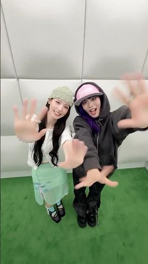Run away w/ #NAOKO #HANA ‪@HANA_BRAVE_Official‬