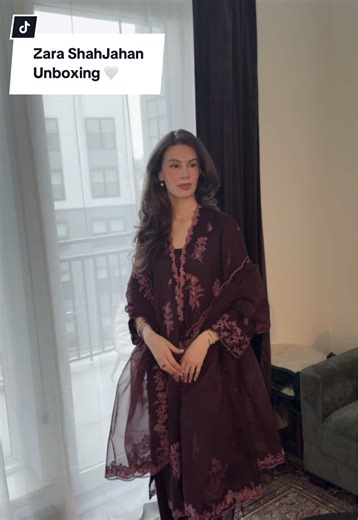 Unboxing a Stylish Outfit from Zara ShahJahan