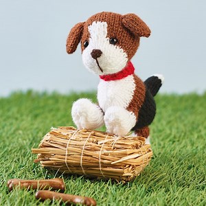 Knitted Dog Collection: Toffee the Beagle | Knitting Patterns | Let's Knit Magazine