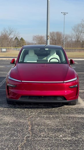 Should You Buy the 2026 Tesla Model Y?? #Tesla #modely | Tesla Model Y