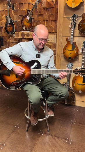 We’re introducing you to the whole mandolin family! #mandolin #octavemandolin #mandola #mandochello #mandolinmonday