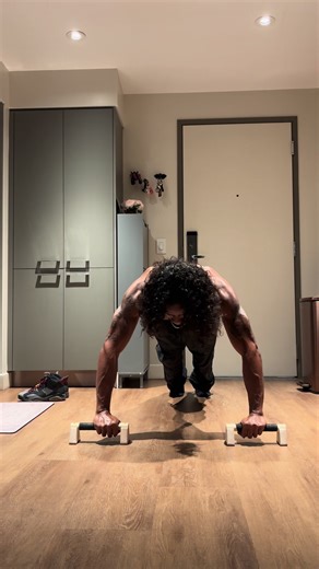 One-Handed Push-Up Technique for Strength Training