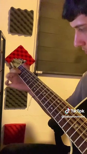 Híbrido de Virlan García: Tutorial de Requinto