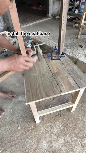 install the seat base #tips #tricks #ideas #nailing #woodworking | Nanang Susanto