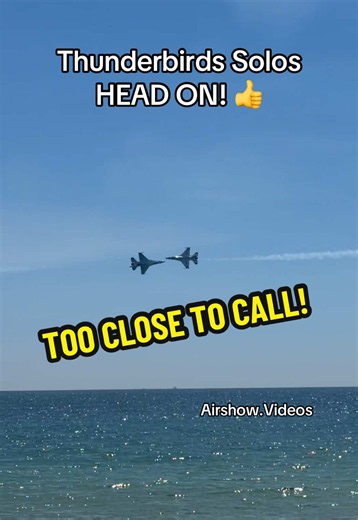 Thunderbirds Solos Converge on CENTERPOINT F-16 Head-On