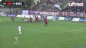 Highlights Alma Juventus Fano 1906-Calcio Padova 1-1 Reti: 15° Germinale, 48°st Capello rig. Tabellino: http://www.padovacalcio.it/highlights-fano-padova-1-1/ | Calcio Padova