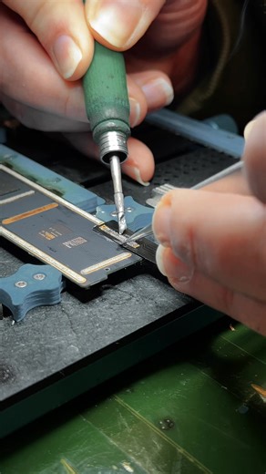 iPad 9 Gen. Reparatur der Ladebuchse #reparatur #erfurt #thüringen #smartphonereparaturerfurt #ipadreparaturdeutschland