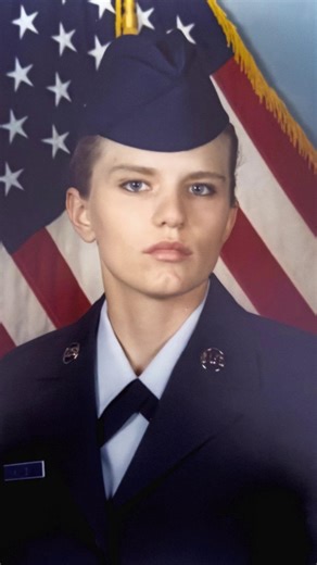 “And if you can add purpose to your pain, you can find a new way to live.” — Taylor, United States Air Force Veteran Taylor was able to find healing through therapy and music after experiencing military sexual trauma. Follow Make the Connection for more inspiring Veteran stories. Watch her full story: https://www.maketheconnection.net/stories/1026 | Manchester VA Medical Center