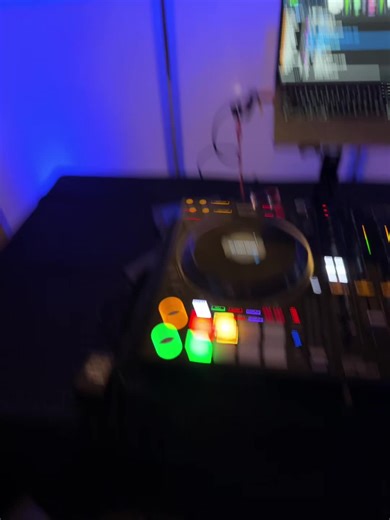 DjJimmyboi (@djjimmyboi)’s videos with original sound - DjJimmyboi
