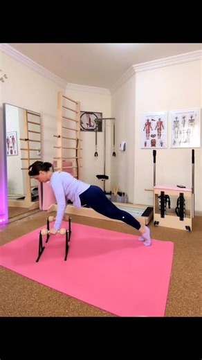 Sanela Glavan - PILATES TEACHER 🎀 on Instagram: "Classical Pilates Love I have been a Pilates teacher for over 20 years, and it's only in the past 10 years that I really come to appreciate and love what is known as Classical Pilates Method. Classical Pilates adheres to teaching Joseph Pilates original exercises in the original order that he taught. He developed 34 unique exercises (as laid out in his book "Return to Life") that he taught in that exact order. This constituted his mat Pilates wor