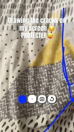 Drawing the cracks on my screen PROTECTOR😝