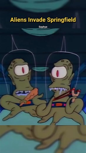 Aliens Invade The Simpsons Town #simpsons #thesimpsons #shorts