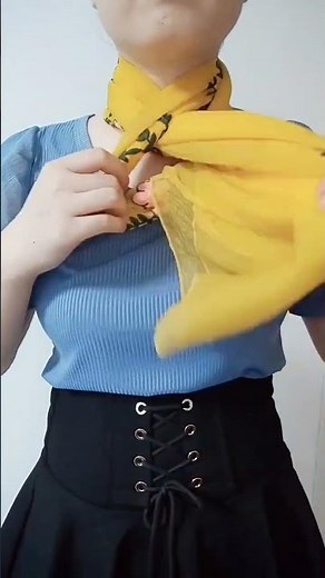 Fashionable Silk Scarves | Easy Ways to Tie a Square Scarf