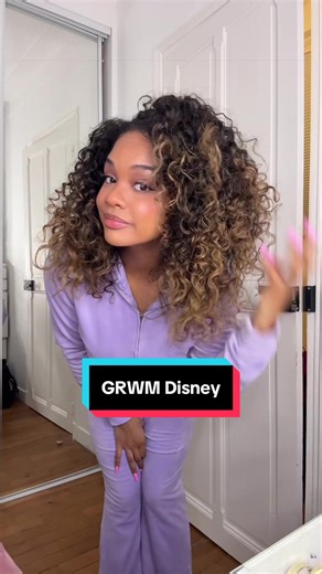 Let’s go à @Disneyland Paris ✨ 💕🎀 trop hâte de découvrir ce nouveau monde !🥹🌸 invitation #disneyadventureworld #disney