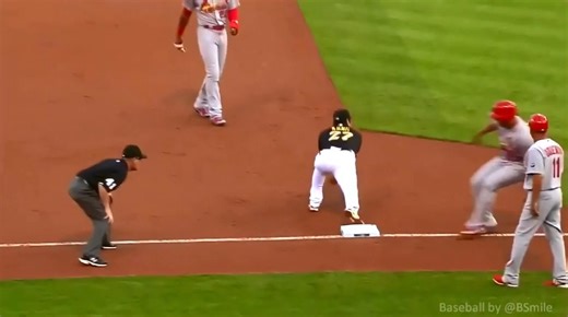 Today In 2015: The Pittsburgh #Pirates turn the first 4-5-4 triple play in major league history vs. the St. Louis Cardinals! #MLB #Baseball | Baseball by BSmile