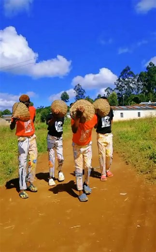 Anzathu a ku Mpoto... Let's Gather Here😋 Ohhb Machuluka pela? 🇲🇼💯😂😂 | Invisible dance crew