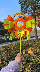 2.1K views | Origami magic wand tutorial! The heart in the middle can rotate in the wind! The colors are so beautiful! | Crafti Master | Facebook