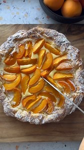 APRICOT CHEESECAKE GALETTE. It’s one of our family’s favourite flavour combinations – fresh apricots, almonds, cream cheese and Fillo Pastry. It’s a quick and easy dessert to make, and a great way to enjoy fresh (or tinned) apricots. You can find the recipe on the Antoniou Fillo Pastry website, here is the link which you can copy into your internet browser: https://antonioufillo.com.au/blog/recipes/apricot-cheesecake-galette #apriocts #apricotgalette #galette #fillopastry | Antoniou Fillo Pastry