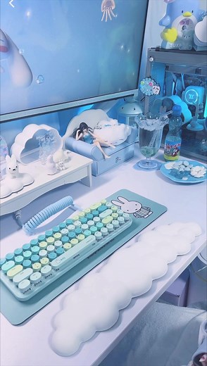Adorable Miffy-Inspired Keyboard with Blue Switch | Keyboard ASMR