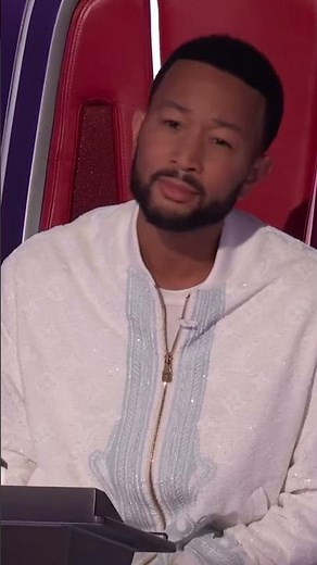 Mike Has The True Star Quality! #thevoice #4chair #standingovation