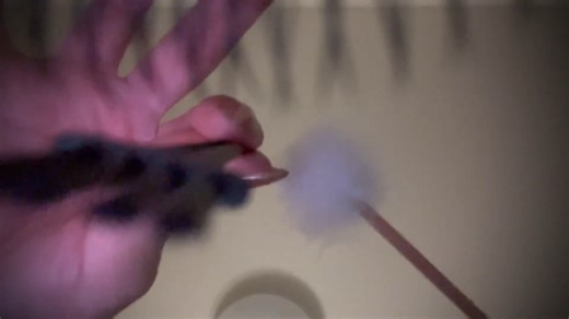 【Lily ASMR】轻语助眠，沉浸式清洁眼睛