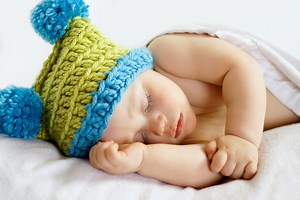Here Is a Free Tutorial for Learning How to Crochet Baby Hats
