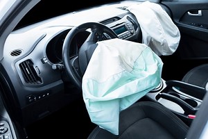 Scandale Airbag : voici comment le faire remplacer à domicile !