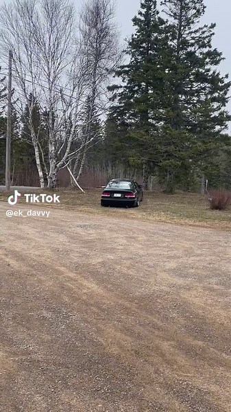 ~Bouncy🫣 #honda #civic #hondacivic #oldhonda #static #fy #fyp #b16b #ek #vtech #cleanculture #1998 #staticbounce⚡